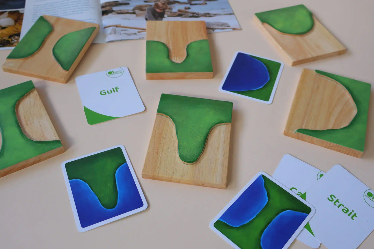 Montessori Wooden Geography Learning & Puzzle Set