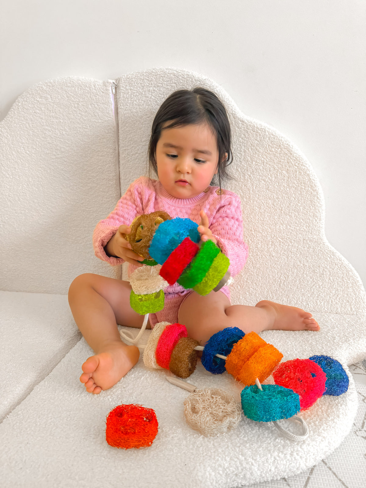 Rainbow Lacing Loofah Set