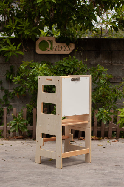 Learning Tower – Natural with Whiteboard