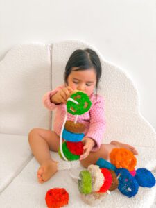Rainbow Loofah Lacing Set