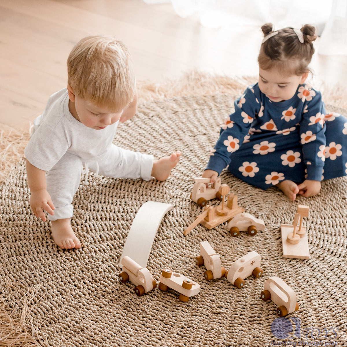 Vehicle Play Set | Wooden Cars, Signs & Garage